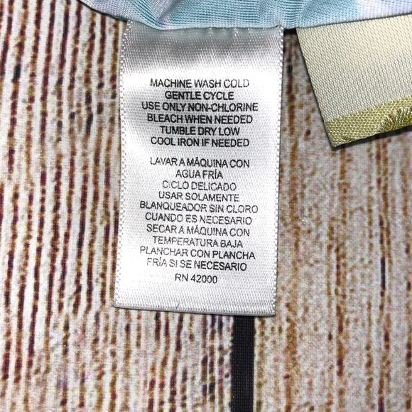 Islander Blue Floral One Piece Swimsuit Size 18 - Picture 6 of 8